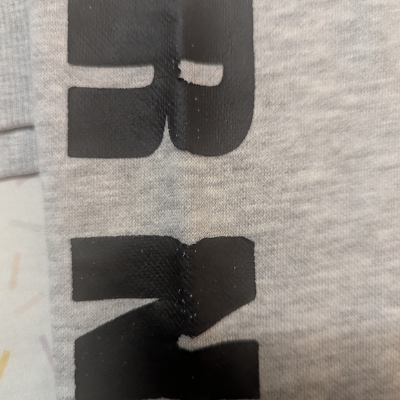 H&M Gray Snoopy Sweatshirt - Picture 3 of 5